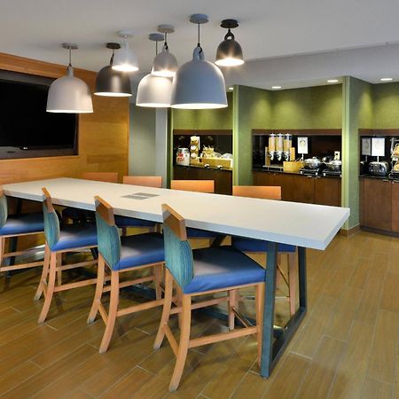 Fairfield Inn & Suites By Marriott Charlottesville North Екстер'єр фото