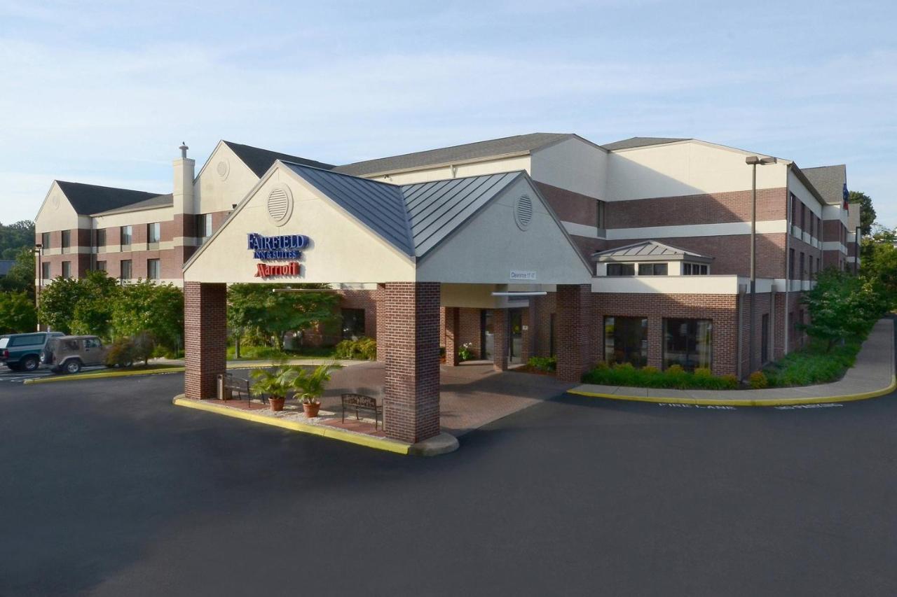 Fairfield Inn & Suites By Marriott Charlottesville North Екстер'єр фото