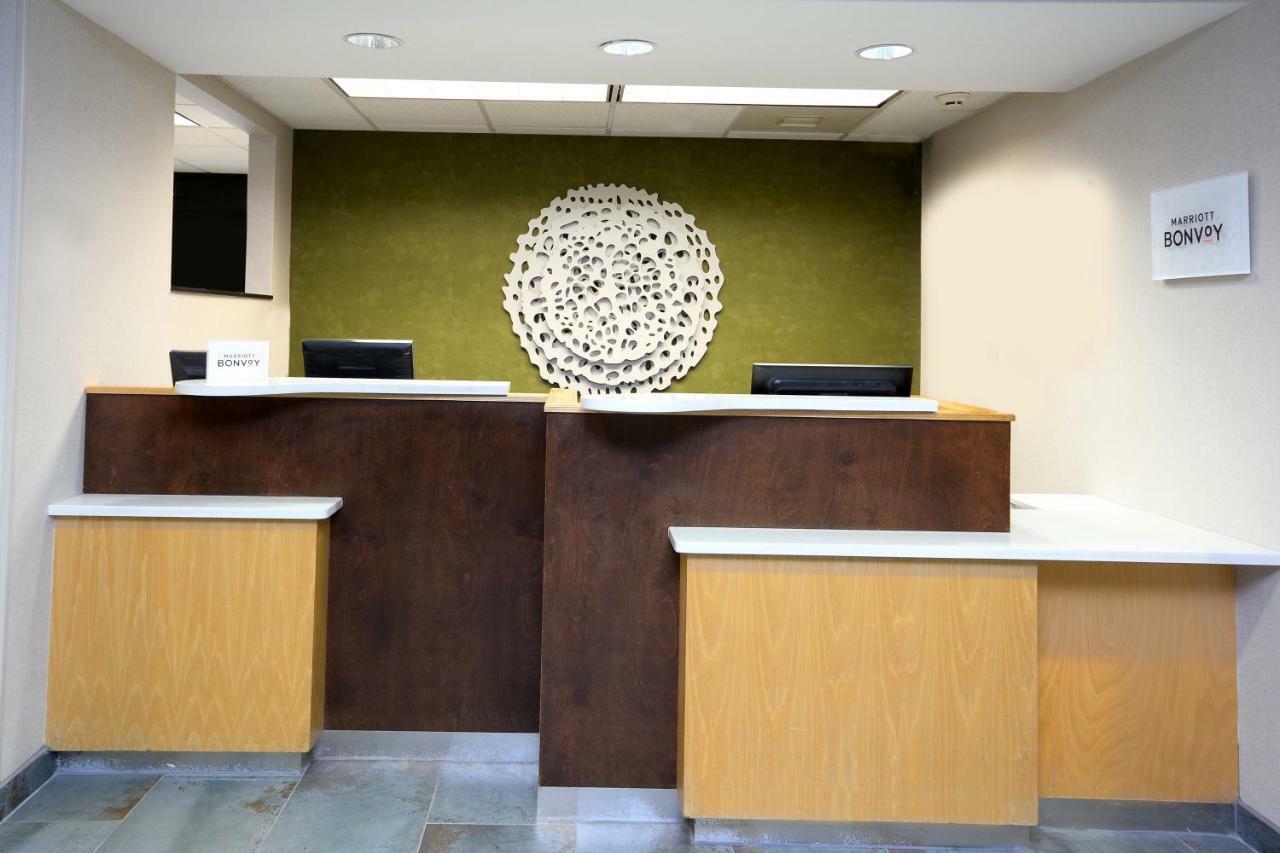 Fairfield Inn & Suites By Marriott Charlottesville North Екстер'єр фото